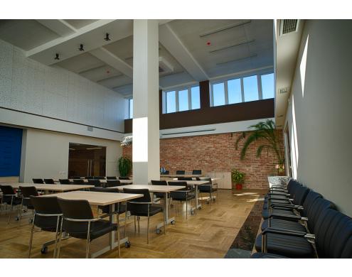Autograph Business Center