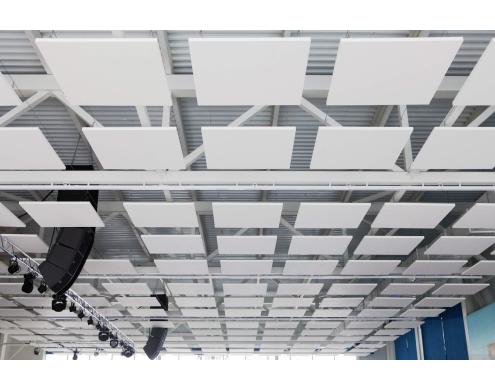 Concert Hall, Plast