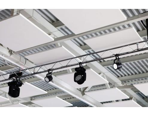 Concert Hall, Plast