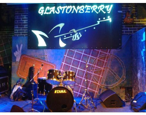 Glastonberry Pub Club